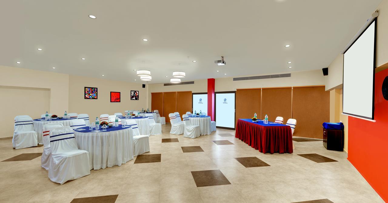 Best Western Alkapuri, Vadodara Ngoại thất bức ảnh